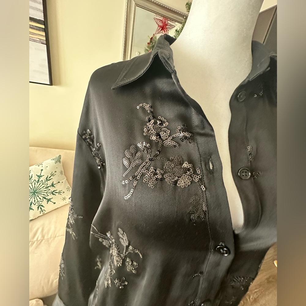 ZARA Satin shirt made of viscose.